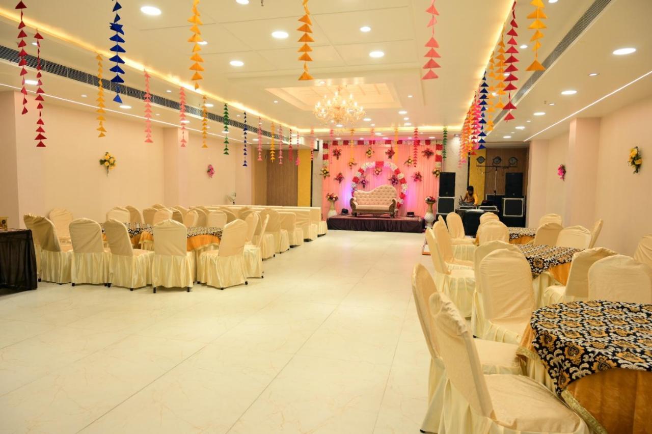 Hotel Kapson Palace Bareilly Eksteriør bilde