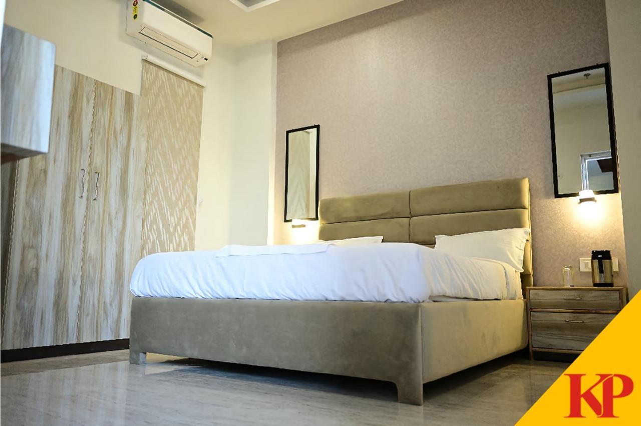 Hotel Kapson Palace Bareilly Eksteriør bilde