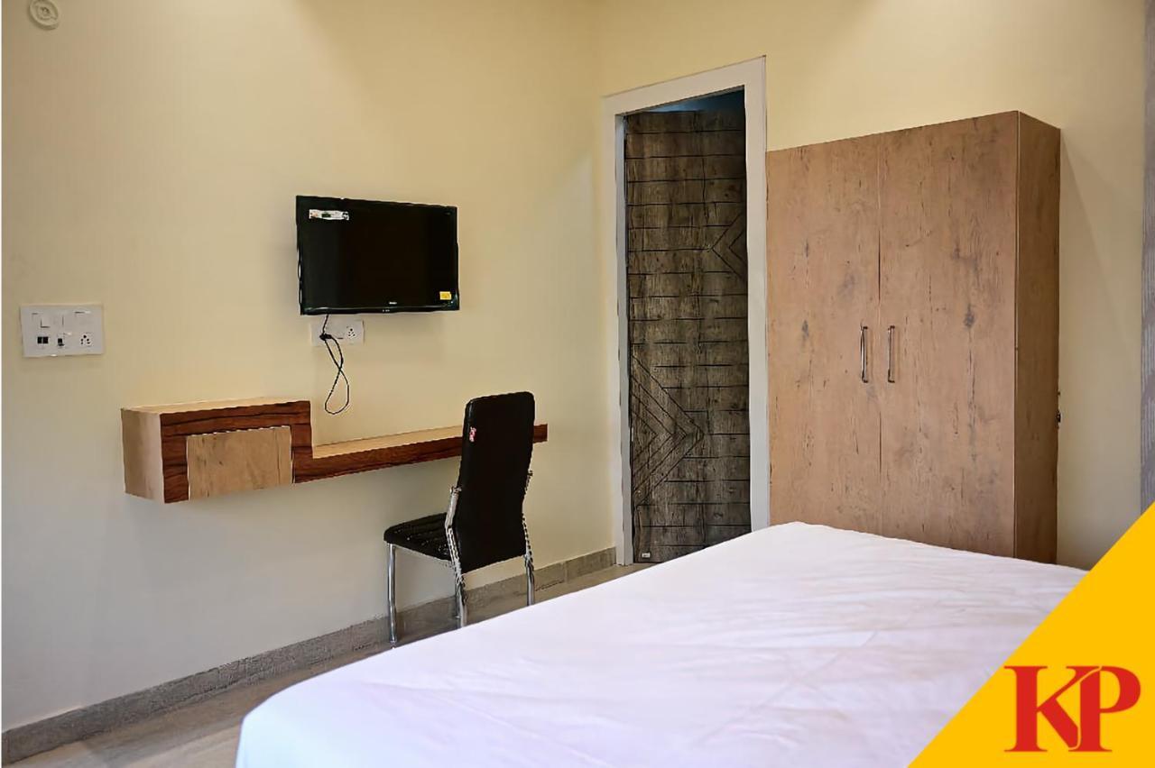 Hotel Kapson Palace Bareilly Eksteriør bilde